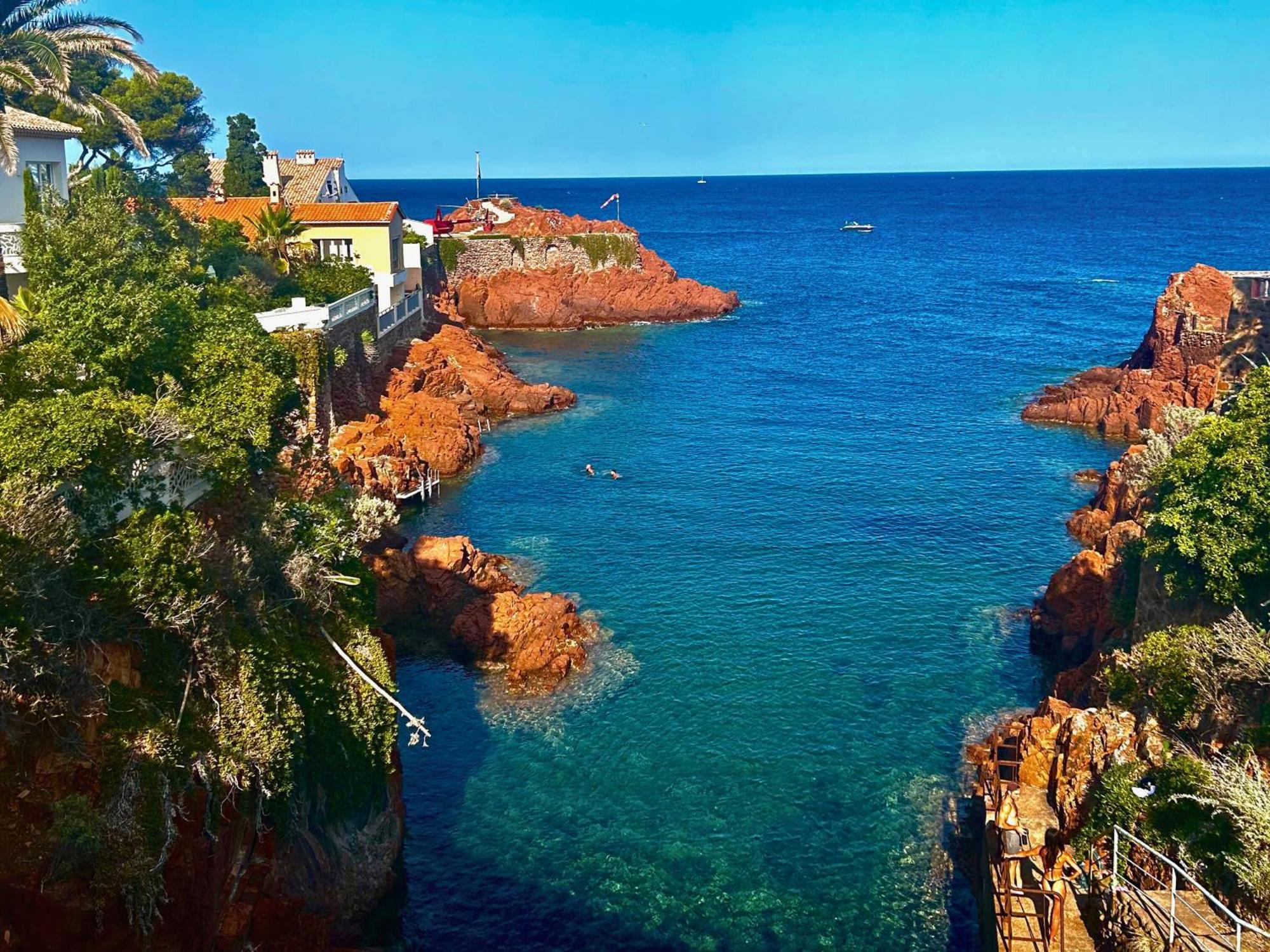 Santa Margarita Panzió Saint-Raphaël Kültér fotó